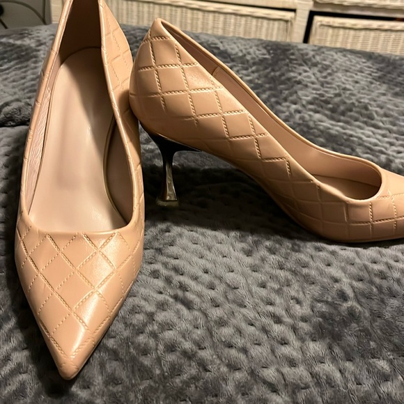 Women’s heels caramel color size 41, like new - Picture 1 of 8